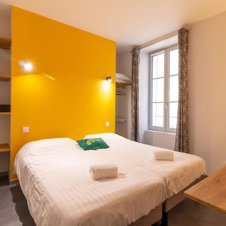 Les Halles Positives, Draps Compris Sarlat-la-Caneda Bagian luar foto